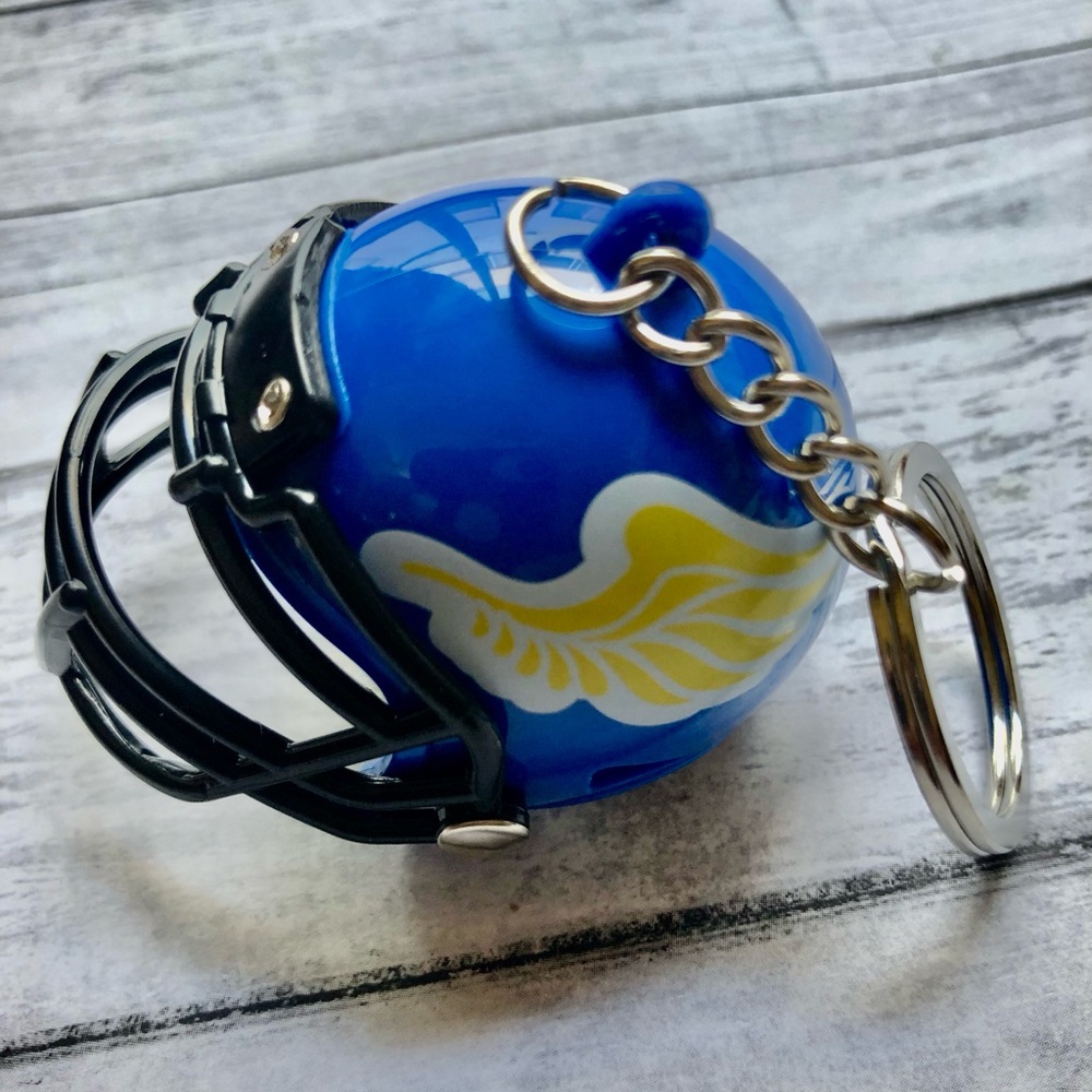 NFL Mini Helmet Keychains Set - Picture 5 of 8